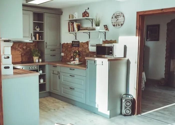 Vogtland Mit Sauna Und Hot Tub Nyaraló Weischlitz